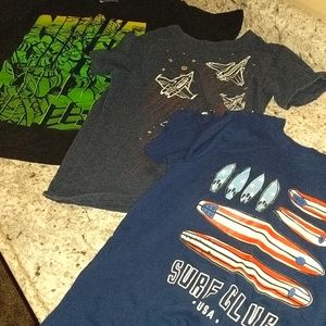 4 tshirts
